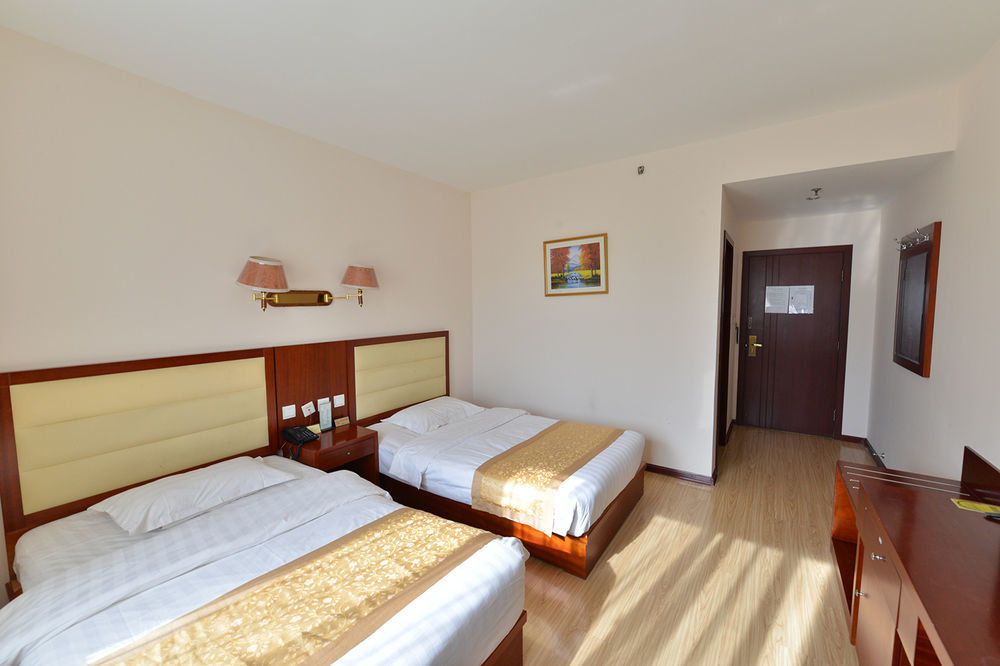 Beijing Silvery Ocean Hotel Shunyi Bagian luar foto